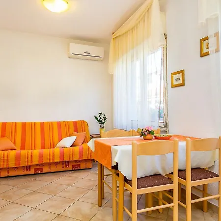 House Gortanova 아파트 풀라