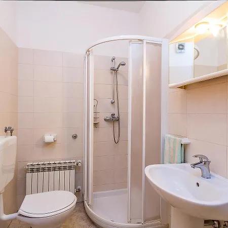 House Gortanova 아파트 *