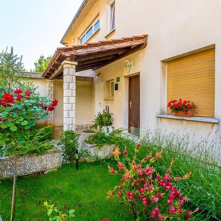 House Gortanova Pula