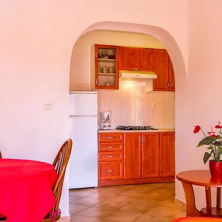 House Gortanova * Pula